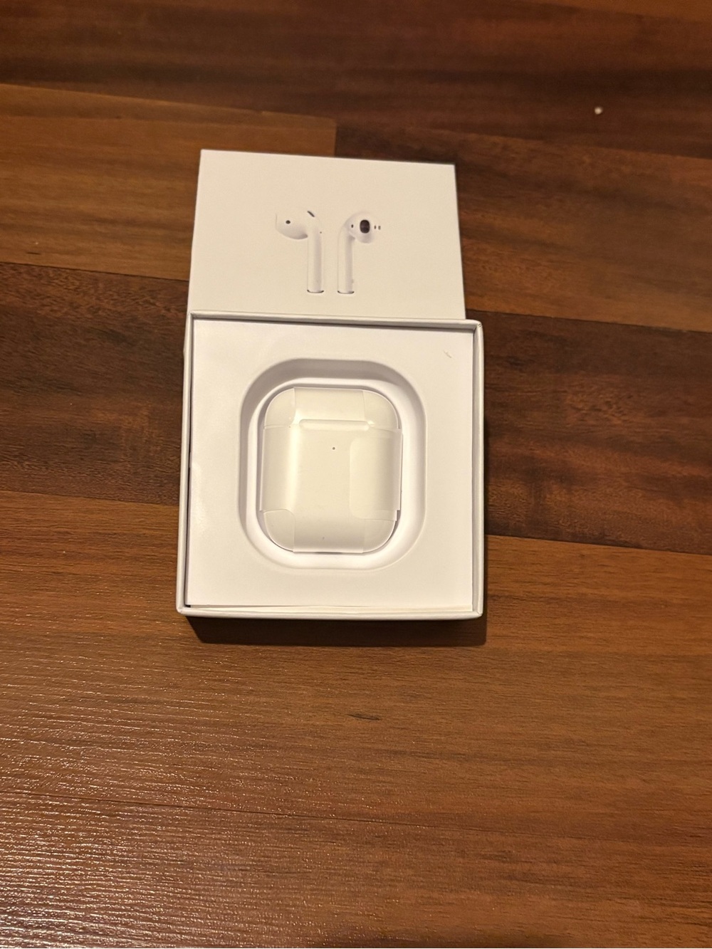 Apple AirPods 2nd Gen Genuine In-Ear Bluetooth Headset w/ Wireless ChargingCase
